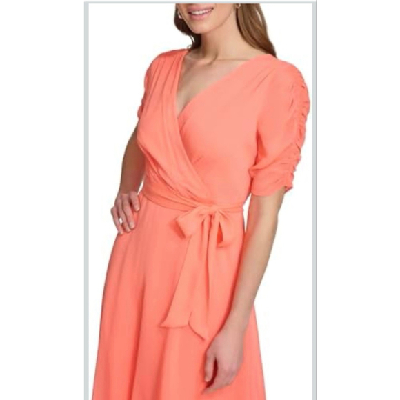 DKNY Women's Coral Wrap Midi Dress with Ruched Sleeves Size 4- Retail Price $140 - Picture 5 of 12
